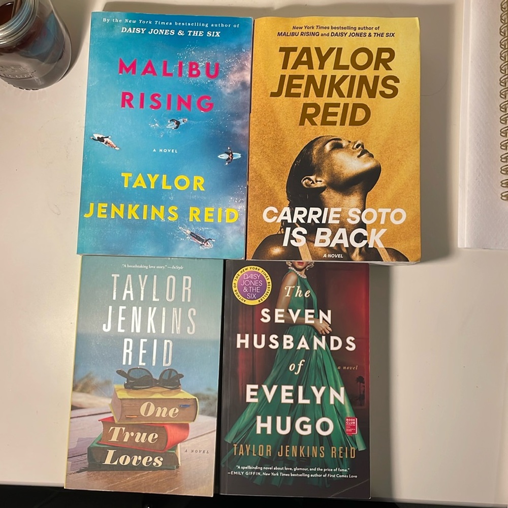 taylor jenkins reid book bundle